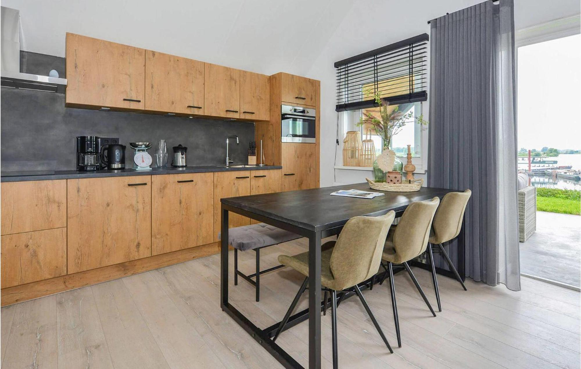 3 Bedroom Gorgeous Home In Kerkdriel Exterior photo